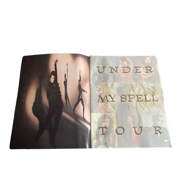 Vintage Paula Abdul Under My Spell Tour Concert Book Program Large - Picture 2 of 16